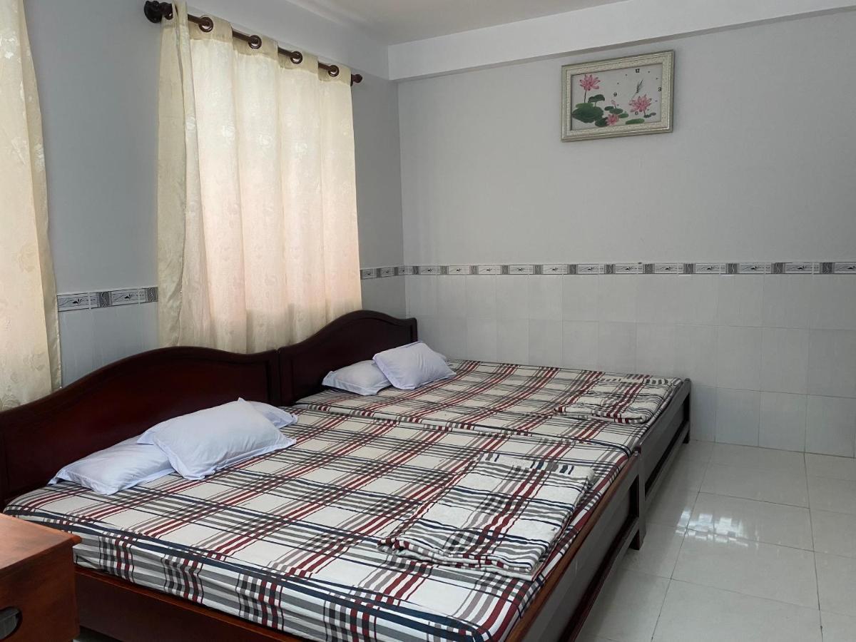 Nha Nghi Nam Phuong Bed & Breakfast Ha Tien Bagian luar foto