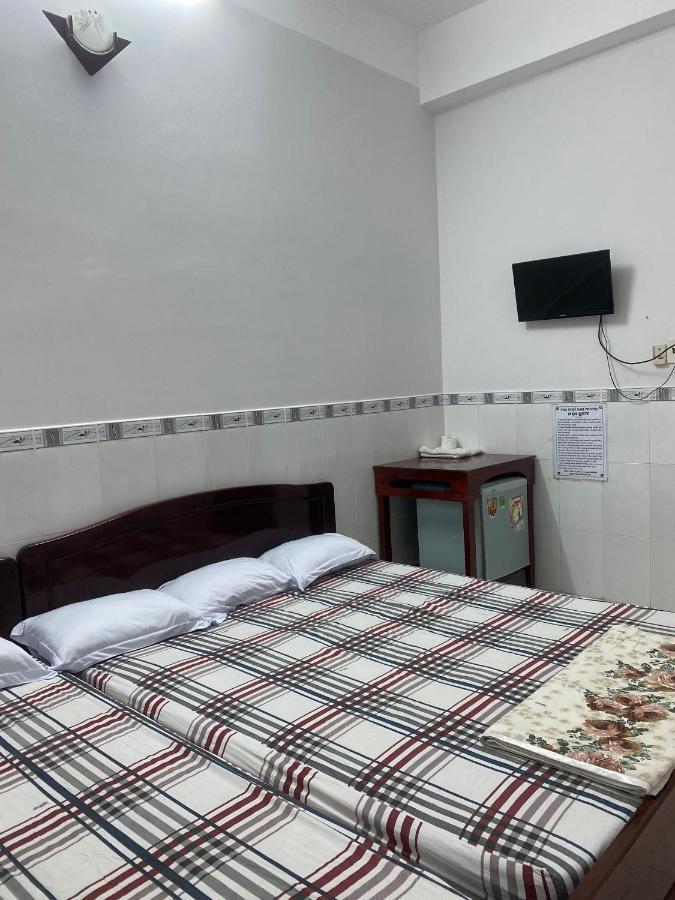 Nha Nghi Nam Phuong Bed & Breakfast Ha Tien Bagian luar foto